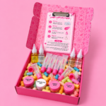 اصنعي ليب قلوسك بنفسك